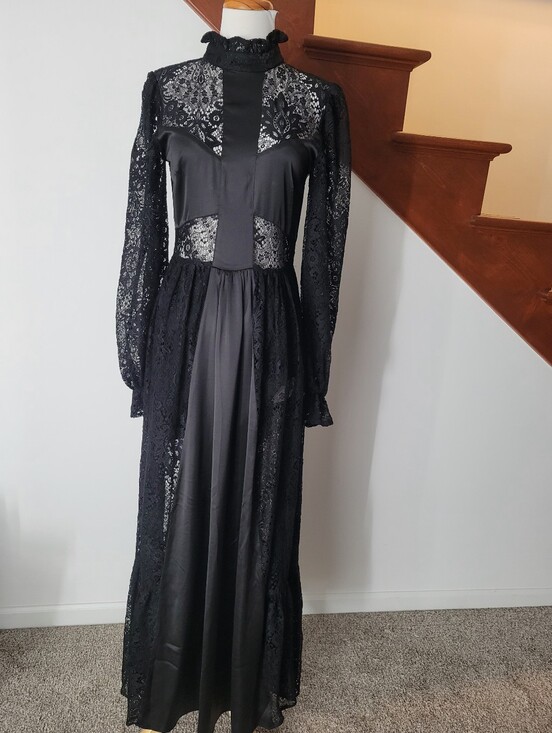 Blackmilk Dresses & Skirts - Blackmilk All Black Lace High Neck Cross Inlay Dress Size 10 M